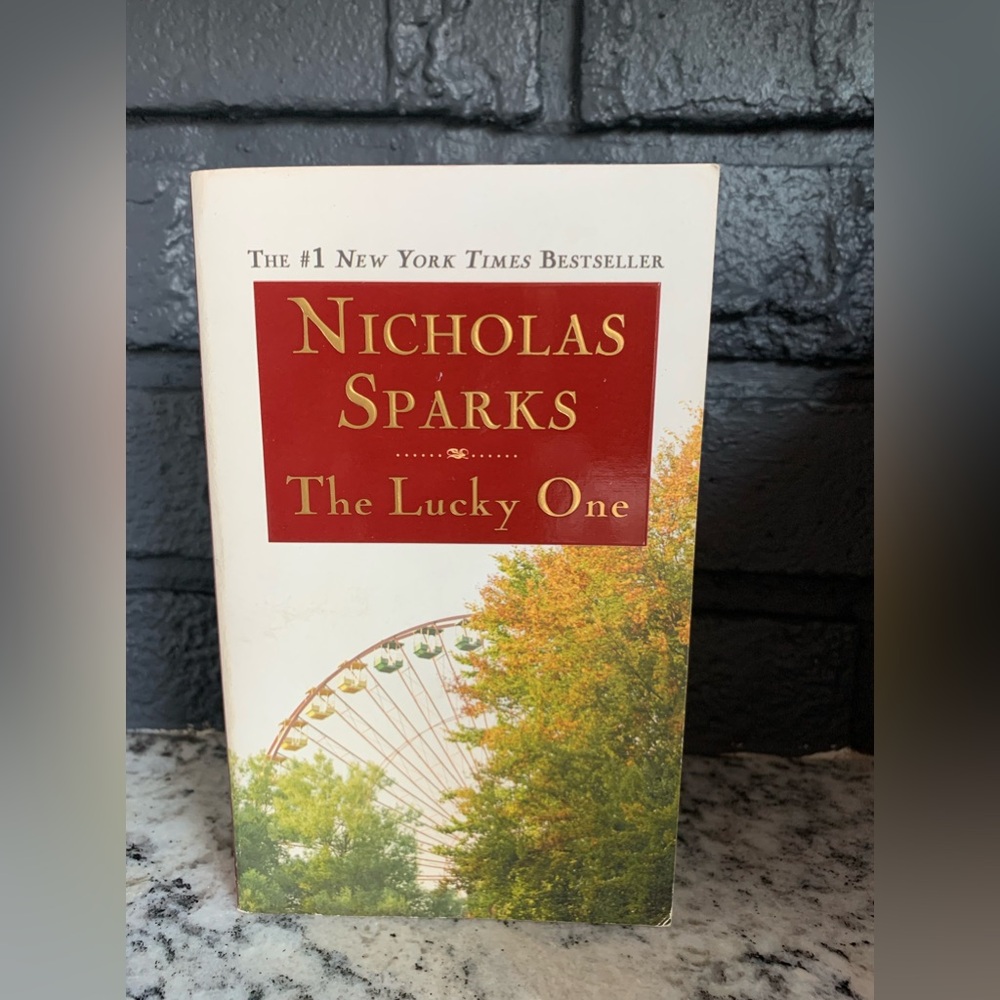 The Lucky One by Nicolas Sparks